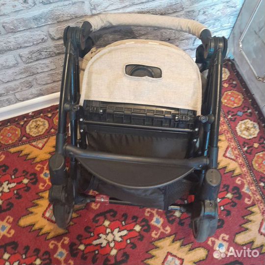 Прогулочная коляска бу