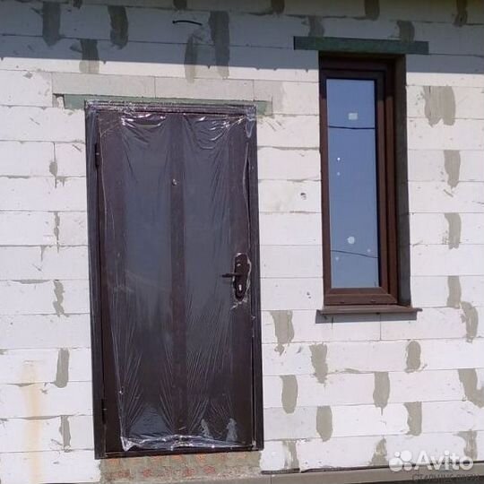 Дверь входная металлическая Стройгост 5.1.металл