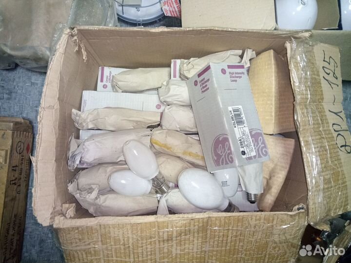 Светильники, лампы цена за все