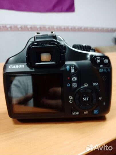 Canon canon eos 1100d