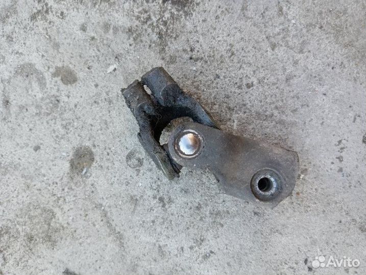 Рулевой карданчик Honda Cr-V RD1 B20Z 2001