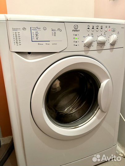 Стиральная машина бу Indesit