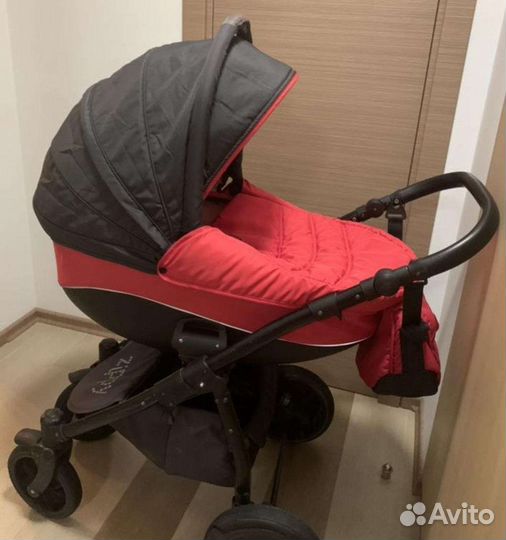 Коляска zippy 2 в 1 в отличном состоянии