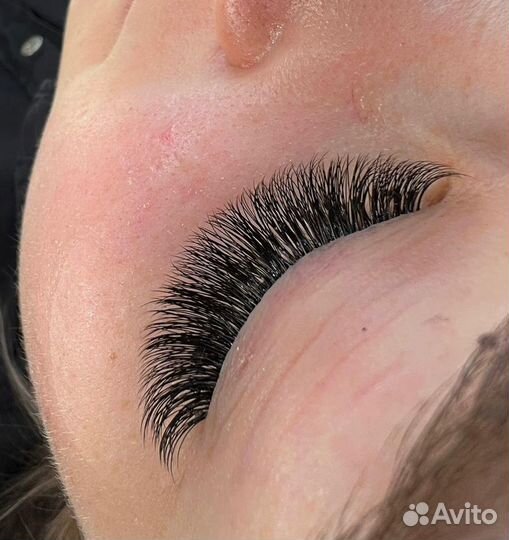 Наращивание ресниц/коррекция бровей