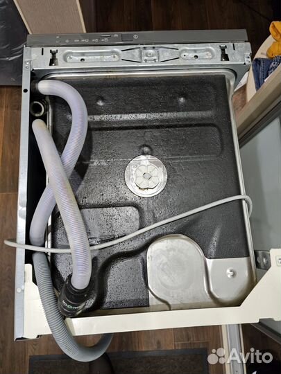 Посудомоечная машина Electrolux (Икеа)