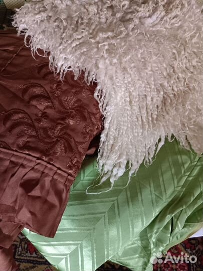 Шторы и покрывало и т.д