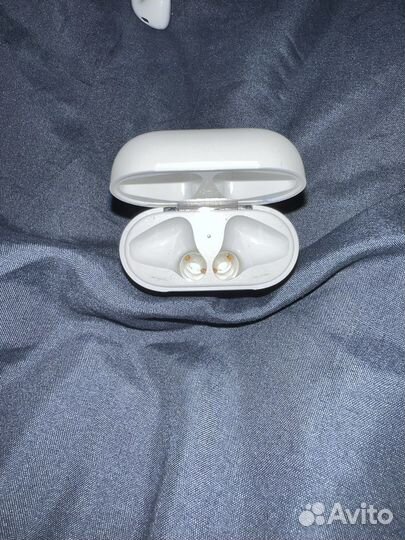 Наушники apple airpods 2 с зарядным футляром