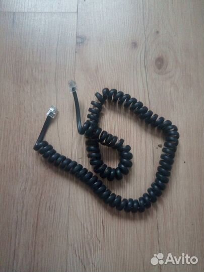 Шнур для телефона и проходник