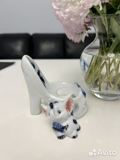 Статуэтка туфелька форфоровая со слоником