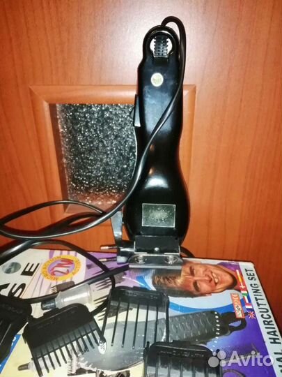 Машинка для стрижки волос