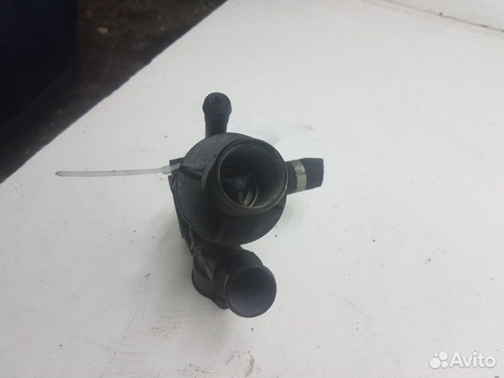 Корпус термостата Ford Kuga