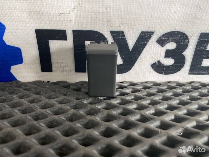 Заглушка Volvo FH4 82303552