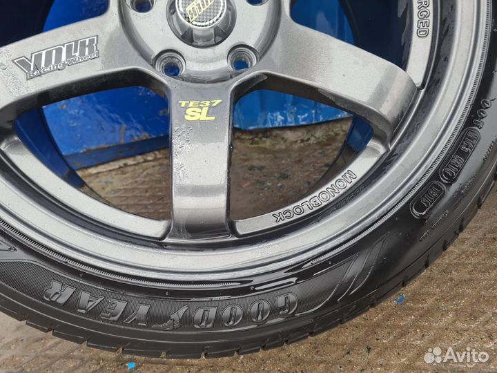 Комплект Rays Volk Racing TE37 R17
