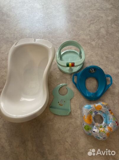 Детские принадлежности для купания