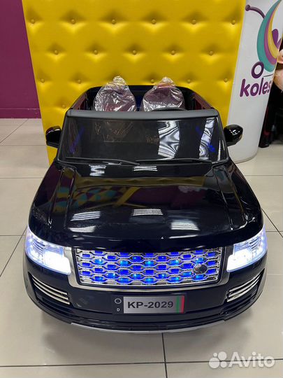 Электромобиль двухместный