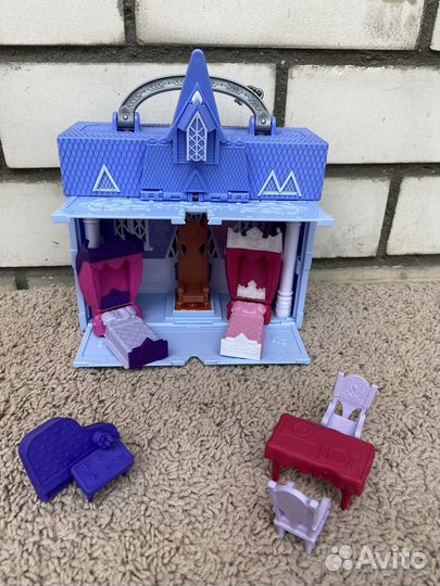 Замок Hasbro Frozen 2