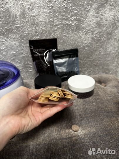 Воскоплав с воском и шпателями