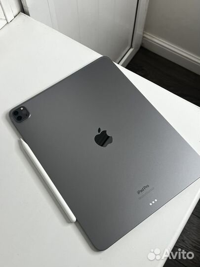 iPad pro 12.9 6 поколение