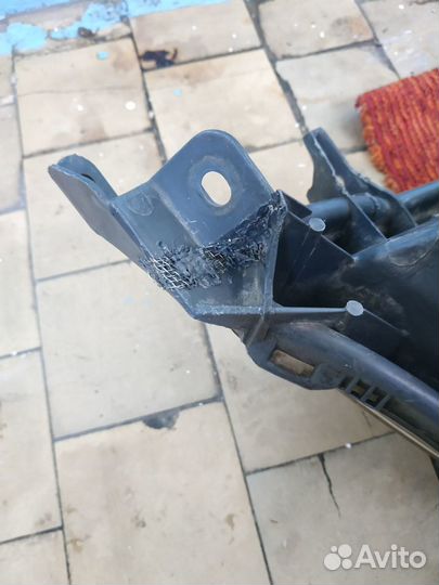 Фара правая на Тойота Funcargo NCP21 81150-52061