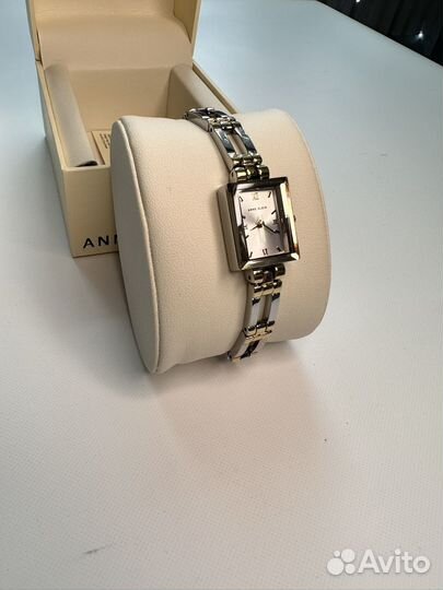 Часы женские Anne klein