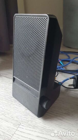 Сабвуфер с колонками Microlab M-100