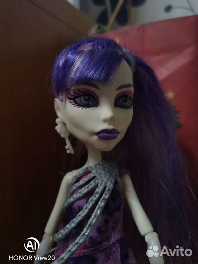 Кукла Monster High-Спектра Вондергейст