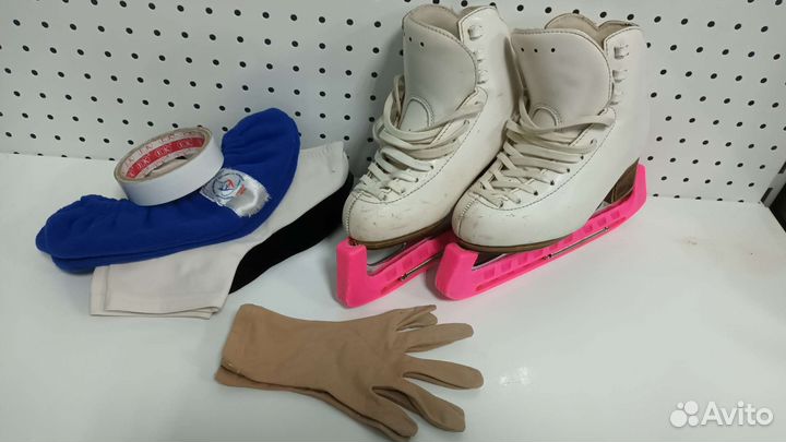 Фигурные коньки профессиональные 32 размер