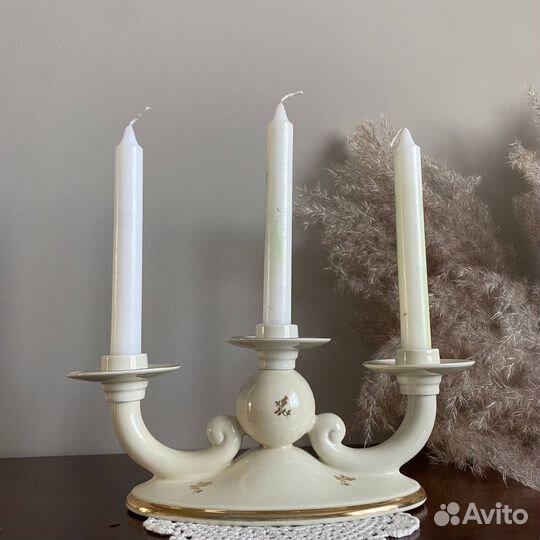 Подсвечник фарфоровый