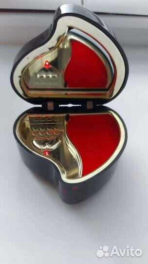 Музыкальная шкатулка для украшений