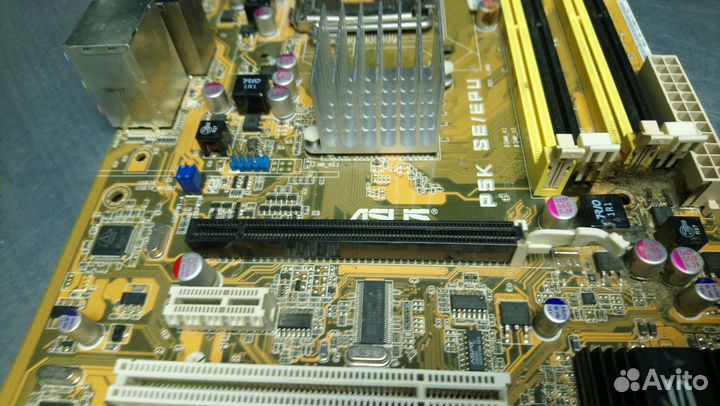 Материнская плата