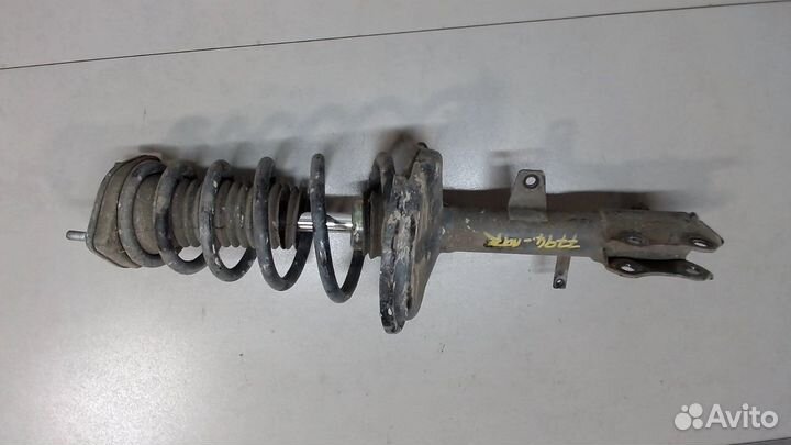 Амортизатор подвески Toyota Highlander 1, 2003