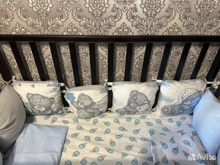 Детская кроватка