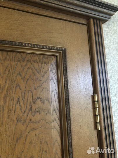 Дверь из натурального дерева