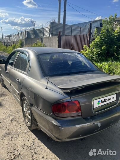 Hyundai Sonata 2.0 МТ, 2002, 390 000 км