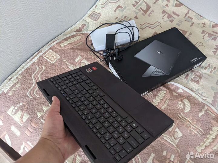 HP envy x360(ноутбук - планшет)ryzen5 4500U