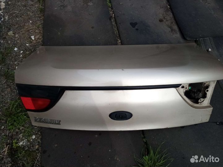 Крышка багажника Renault megane 1 classic