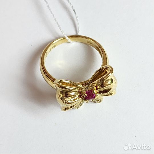 Золотое кольцо с рубином и брилл (05420000887)