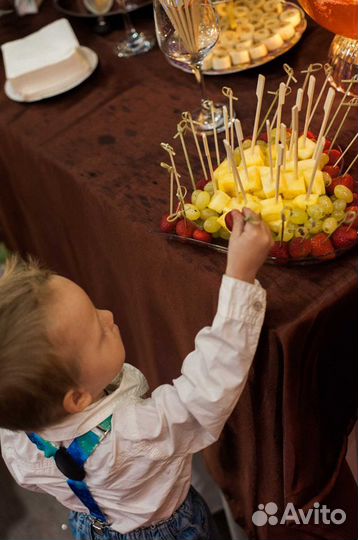 Шоколадный фонтан фееричное начало торжества