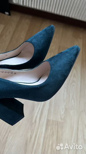 Туфли на толстом каблуке
