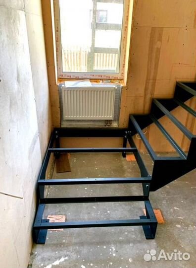 Лестница на монокосоуре