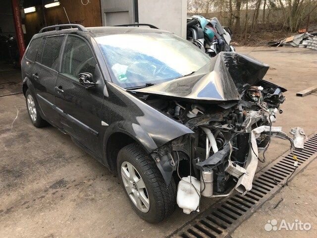 Разбор на запчасти Renault Megane 2 2002-2009