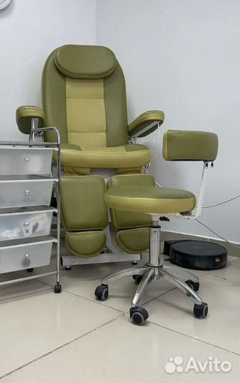Педикюрное кресло на гидравлике бу