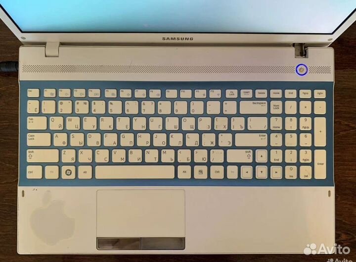 Samsung NP305V5A / Core i3-2350M