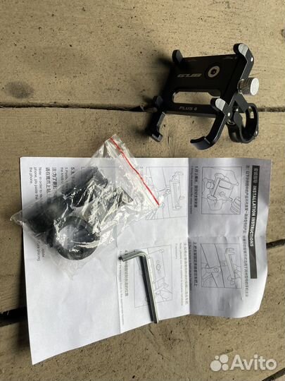 Держатель для телефона на руль