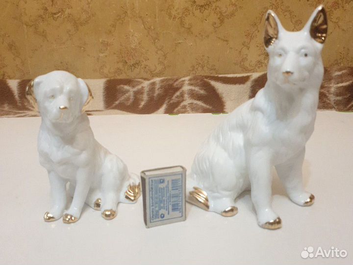 Статуэтки собак