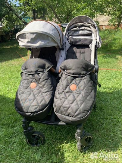 Коляска для двойни Coletto Enzo twin