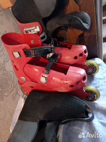 Коньки роликовые