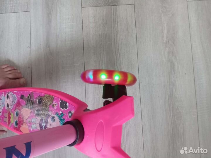 Самокат детский трехколесный