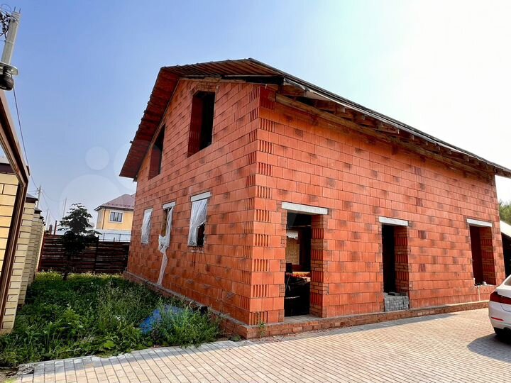 Дом 205 м² на участке 10 сот.