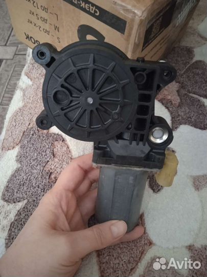 Электро моторчик стеклоподьемника